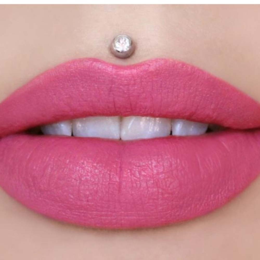 Jeffree Star lip ammunition Baby Spice